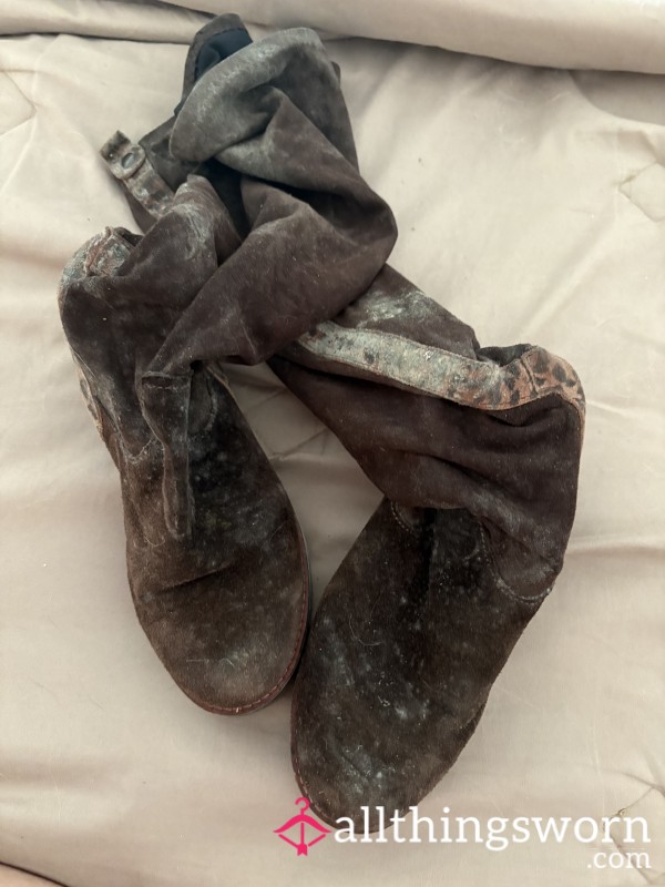 Knee-High Brown Tiger Print Boots — Moist, Mouldy & Powerfully Scented 🐾🖤