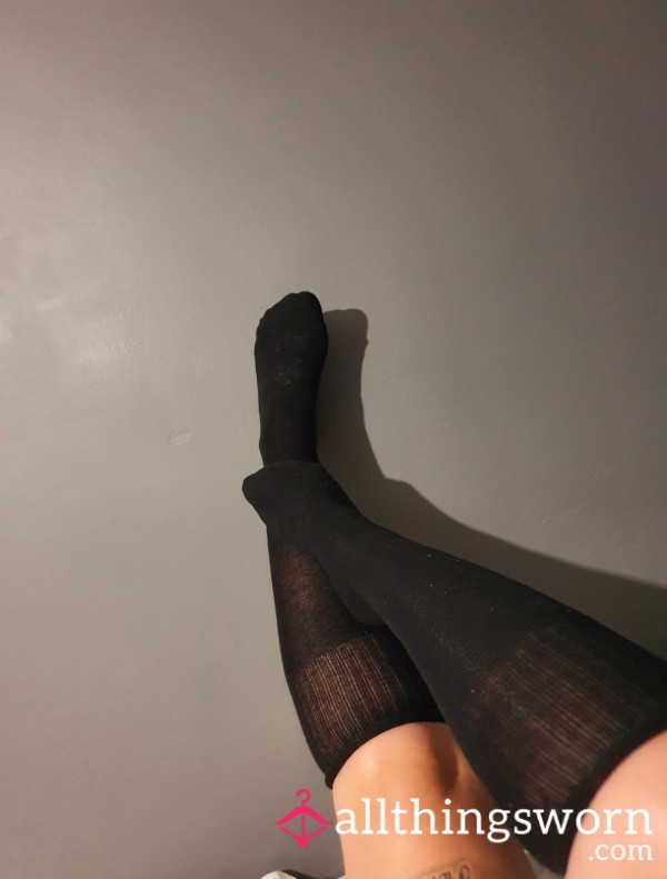 Knee High Socks😈👣
