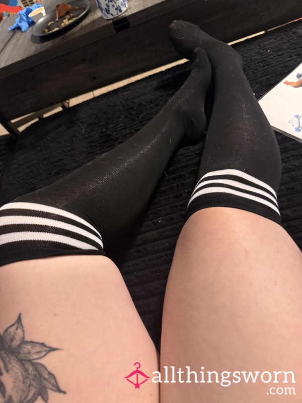Knee High Socks (black W/ White Stripes)