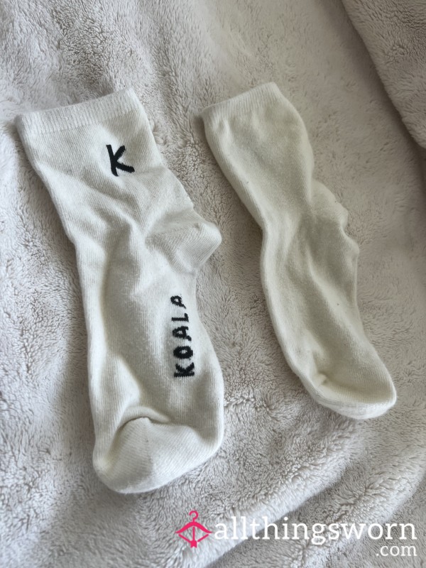 Knee-high Socks, Low-key Trouble 🧦