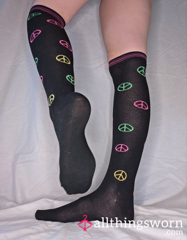 Knee Socks - Black Peace Sign Socks