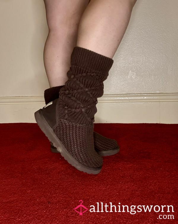 Knitted Brown UGG Boots – Gentle Surrender, Soft Enclosure, Devoted Warmth