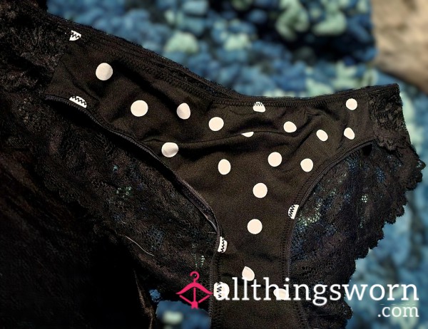🌸Lace Back, Polka-dot Front!🌸*3daywear**Shipping Included.