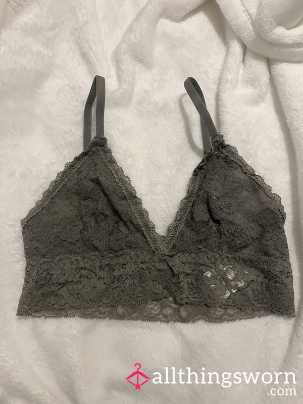 🌿 Lace Sage Green Bralet 🌿