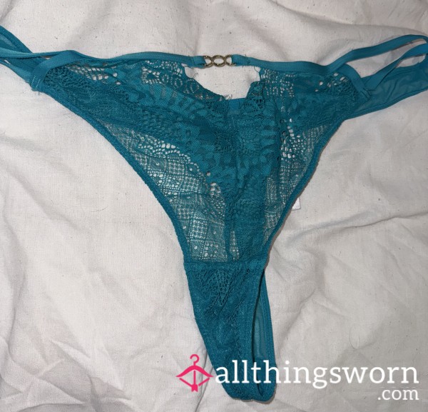 Lace Thong 💙
