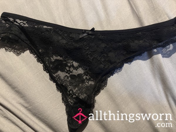 Lace Thong 🖤