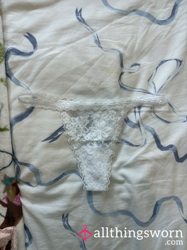 Lace Thong C