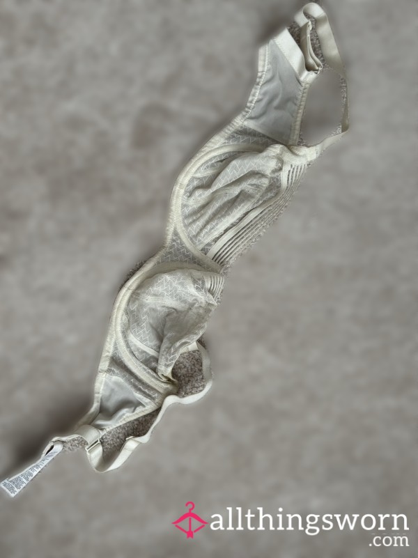 Laced In Cream – Worn & Intimate Bra