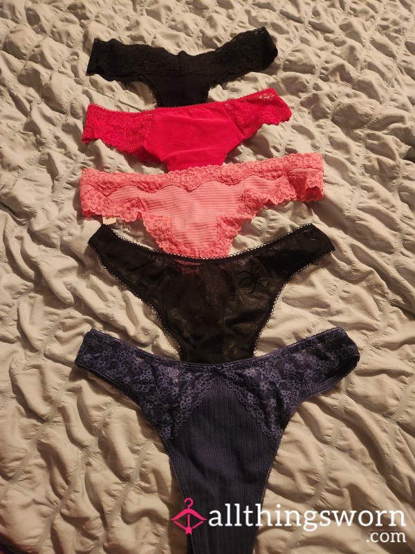 💋 Lacey And Sheer Thongs💋