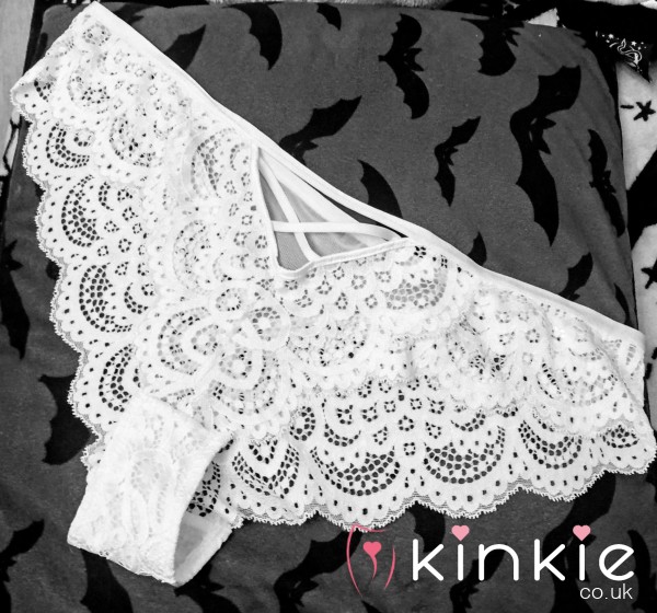 🌙 Lacey Gothic Goddess Worn Panties 🌙