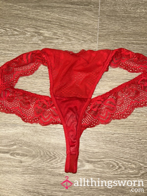 Lacey Red