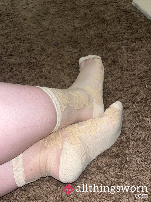 Lacey Socks