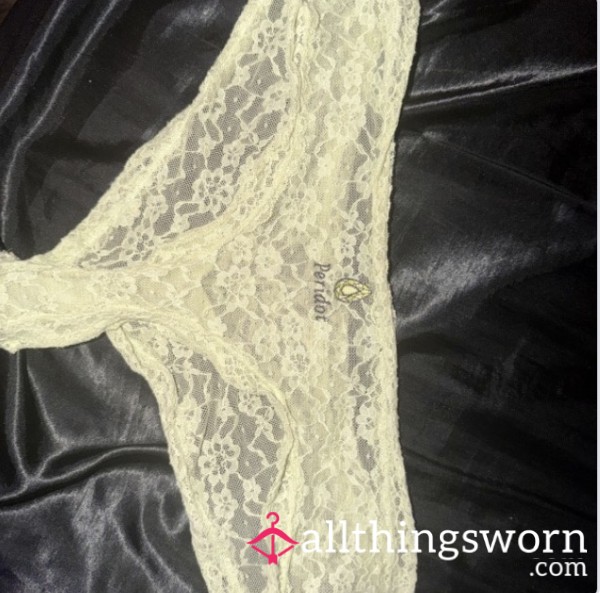 Lacy Green Avocado Thongs