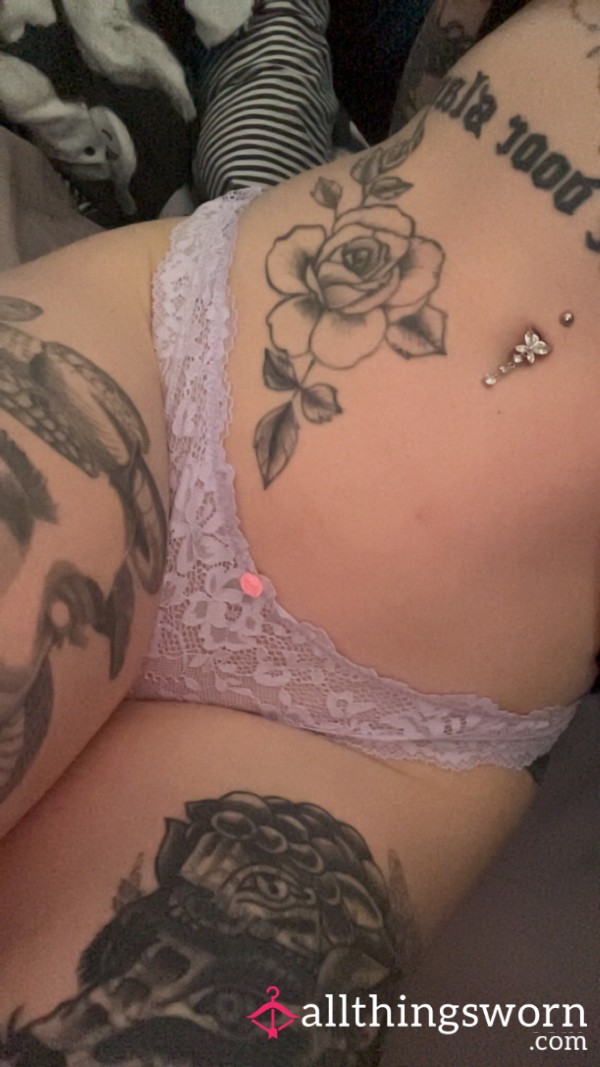 Lacy Lilac Thongs-24hr🐱💜