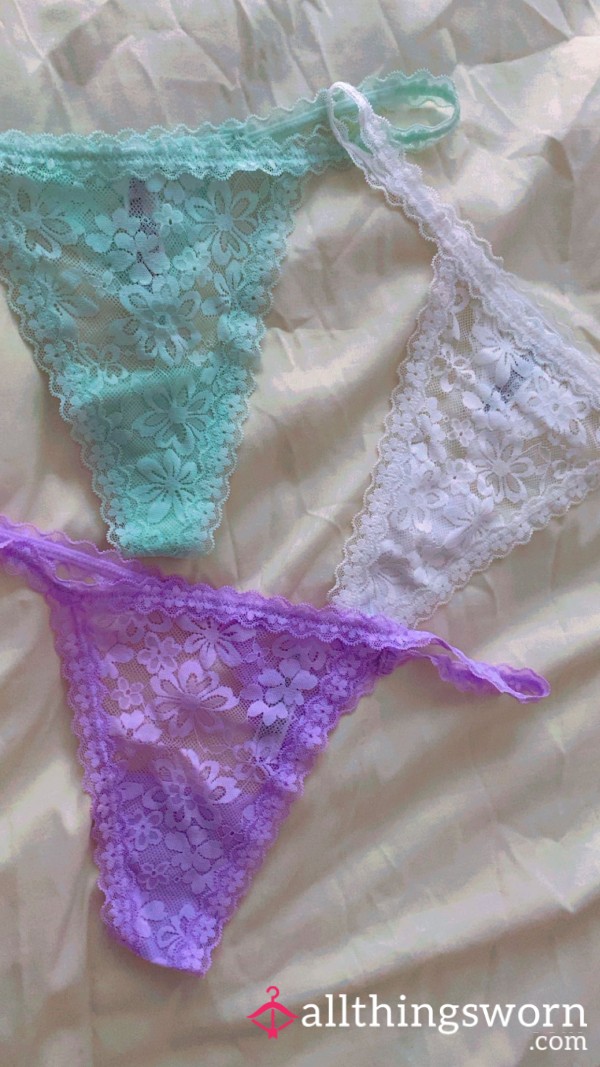 💜 Lacy Panties 💜