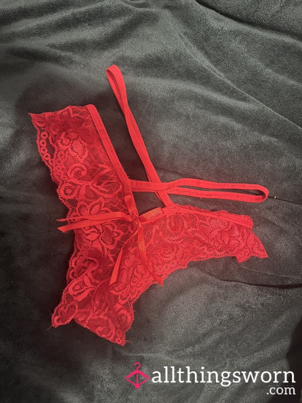 Lacy Thong With X-Straps