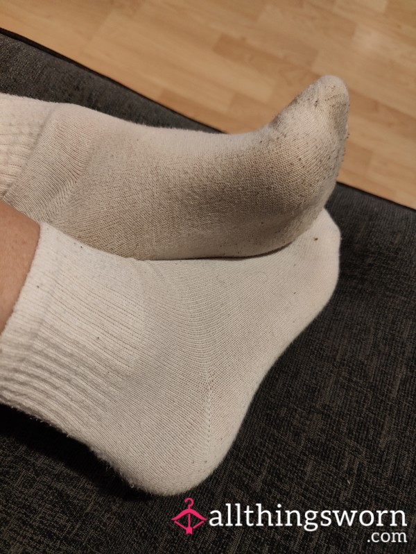 Ladies White Ankle Socks