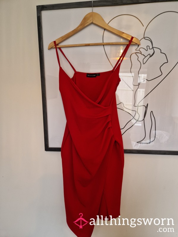 Lady In Red 😍