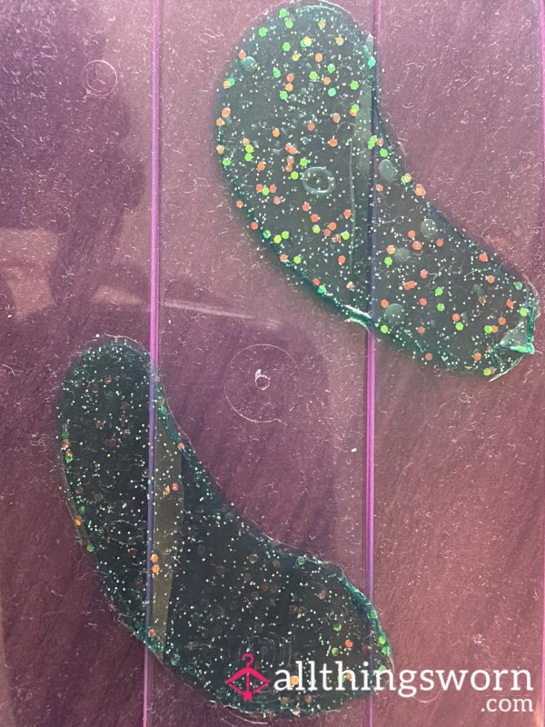 Last Nights Dried Up Eye Masks - Delivery Included 📦