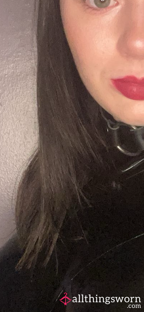 Latex Content Available From Me! 🖤🥀