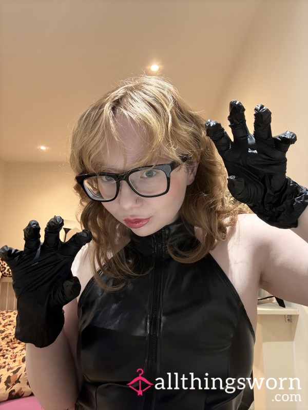 Latex Gloves