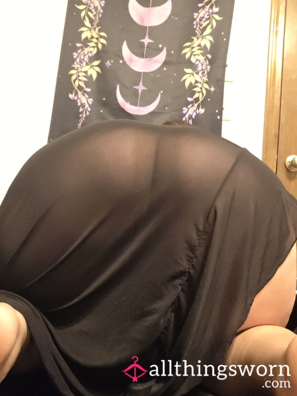 Latina Booty Cheeks