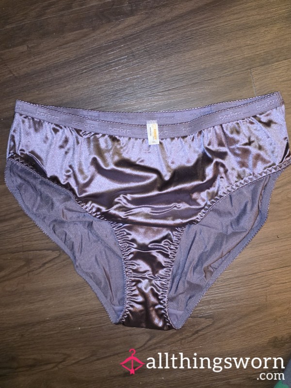 💜 Lavender Satin Fullback Panties – Size 3X 💜