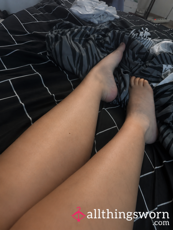 Lazy Evening Feet 😈🖤