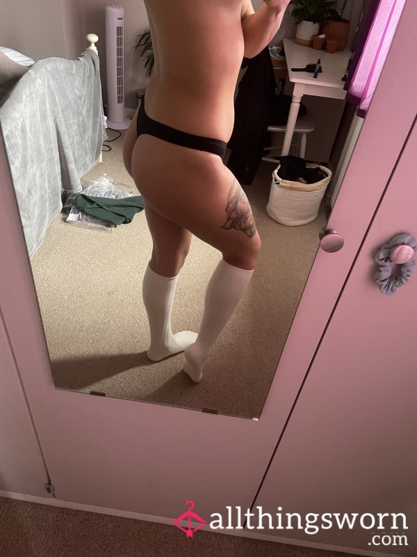 Lazy Sunday And Wet 💦