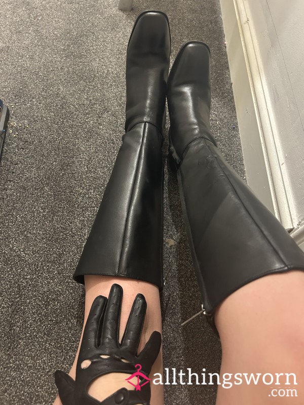 LEATHER 💖💖💖💖💖