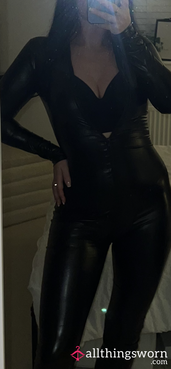 🐈‍⬛Leather Catsuit Try On🐈‍⬛