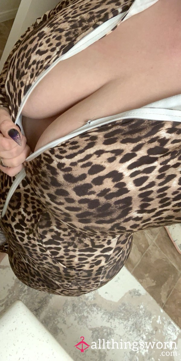 Leopard Onesie Twerk And Tease Dance 😘