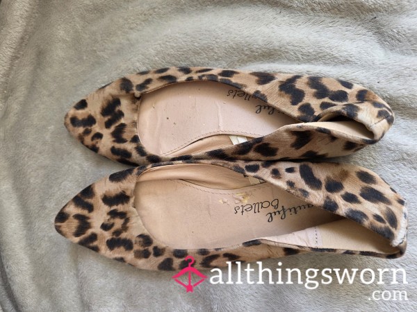 Leopard Print Ballet Flats With Pink Interior