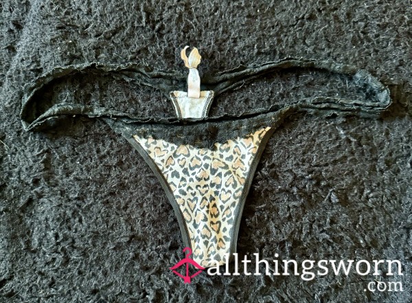 ✨ Leopard Print & Black Thong— Well Worn. ✨XL/XXL