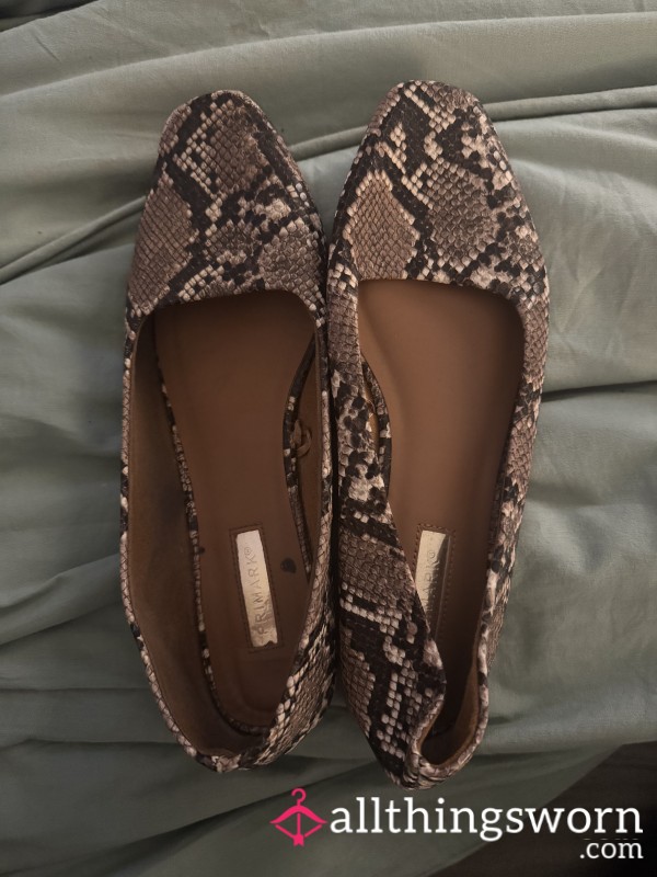 Leopard Print Flat Shoes