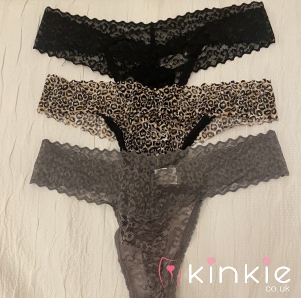 Leopard Print Thongs