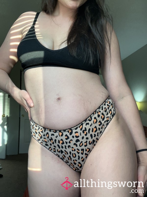 Leopard Thong 🐆 2 DAY WEAR - FREE SHIPPING - DAILY WEAR PICS