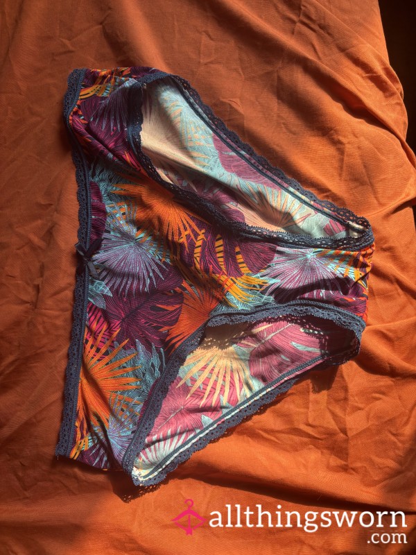 Lesbian Groovy Panties