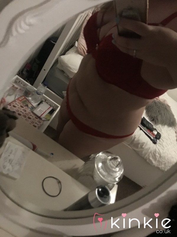 I Am Going To Humiliate And Drain You, With My Curvy Body. I Might Even Send You My Used Thong And Bra In Return For You Feeling Humiliated And Used.