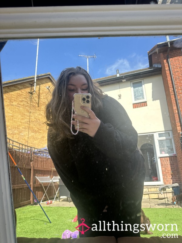 Let Me Laugh And Rate Your D*ck X