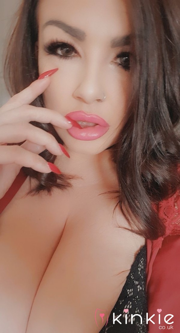 Let Me Rate The D*cks 😘
