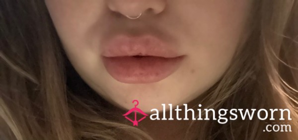Let Me Whisper In Your Ear... Well, Sort Of - Cheeky S**ting Session 💋 | Curvy Size 18 | Phone-s** Voice In Text | Flirty, Sarcastic & Devastating