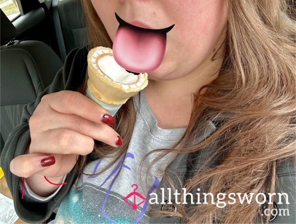 ~Licking A BIG White Mcd*ck In The Car~