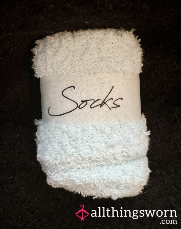 Light Blue Fuzzy Socks 🩵