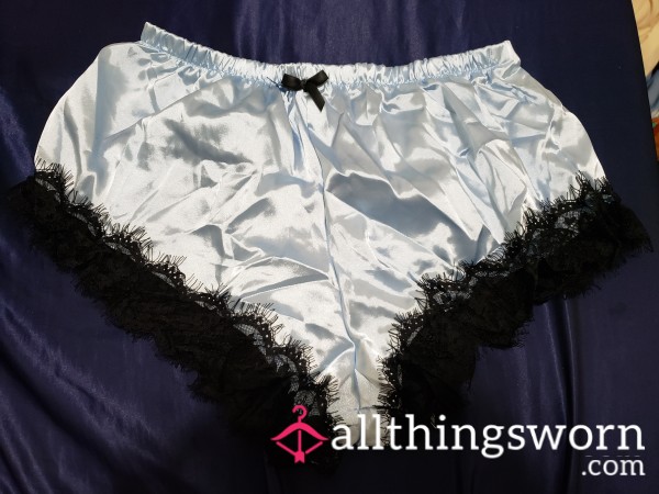 Light Blue Shorts With Black Lace Trim