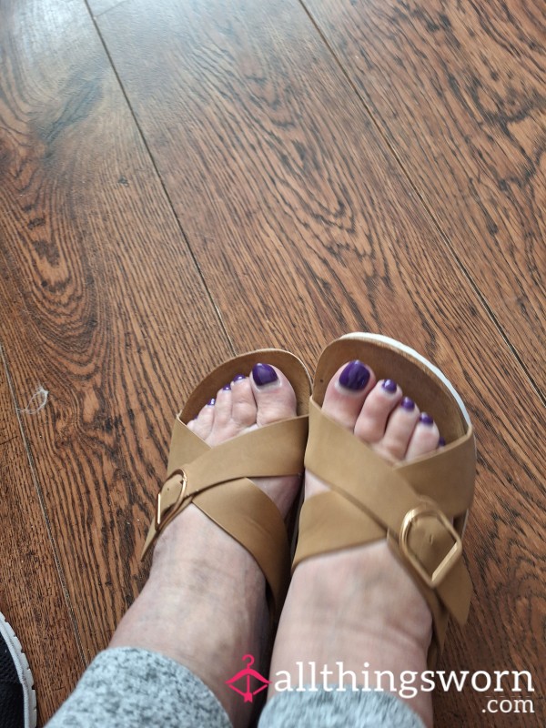 Light Brown Crossover Sandals
