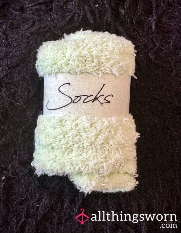 Light Green Fuzzy Socks 💚