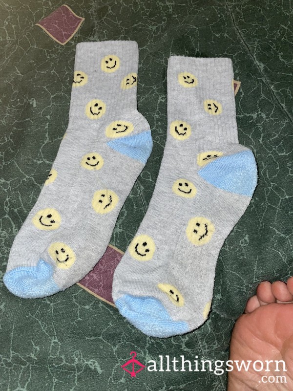 Light Grey & Blue Smiley Socks😊