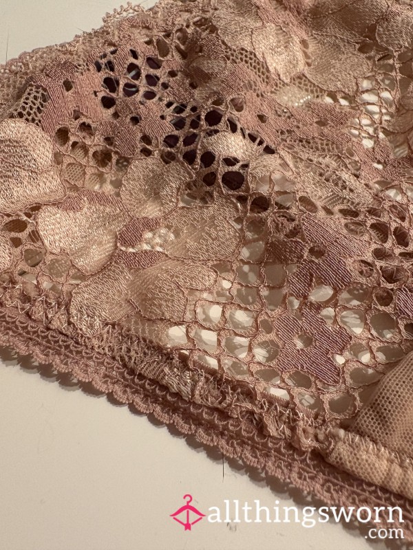💗Light Pink Panties💗