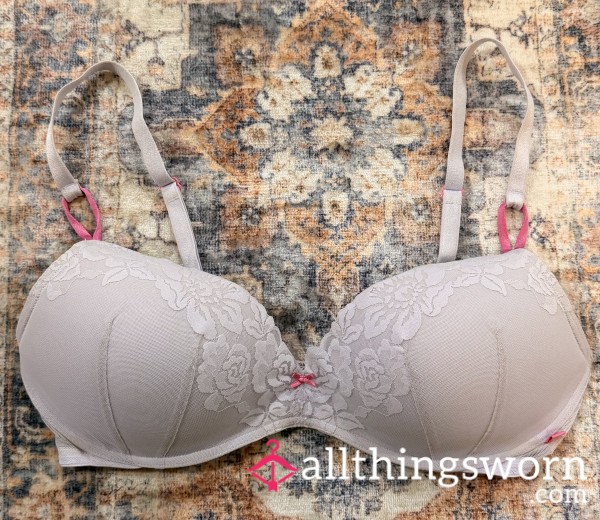 Light Purple Cute Victoria’s Secret Bra 36C